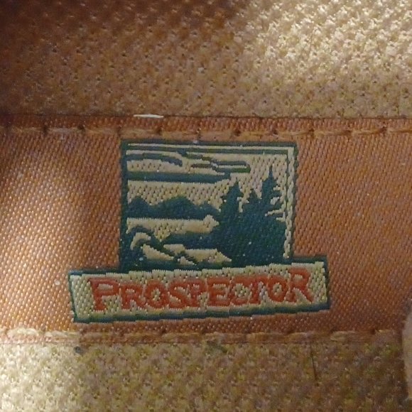 Prospector. Moccasins color Tan, size 11.5R Very comfortable. - Picture 7 of 11